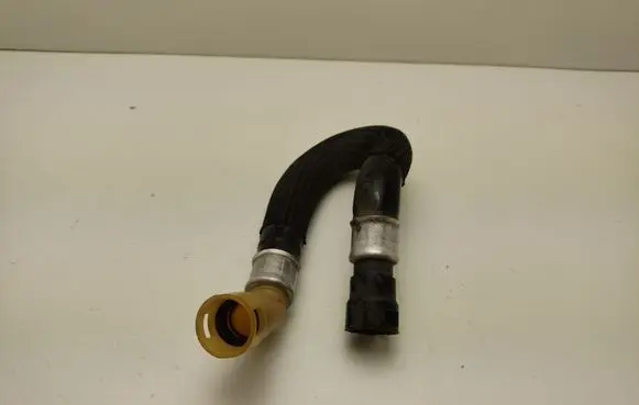 Ford Mustang VI Engine coolant pipe/hose FR3318K579CC