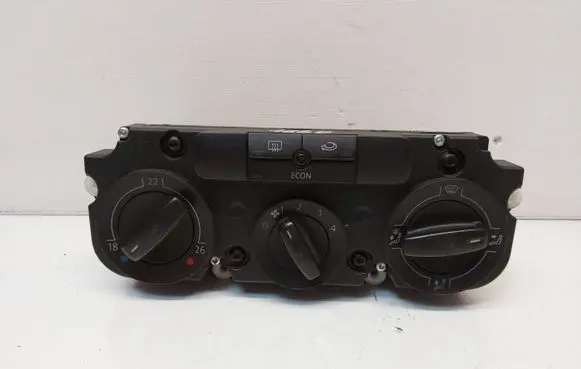 Volkswagen PASSAT B6 Climate control unit 1CF747309