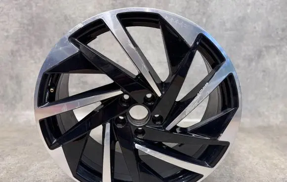 Volkswagen Arteon R20 alloy rim 