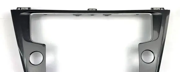 Volkswagen Tiguan Radio/GPS head unit trim 5NA858071C