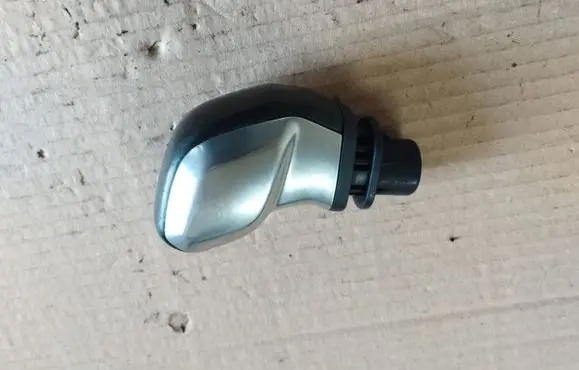 Peugeot 2008 I Gear lever shifter trim leather/knob