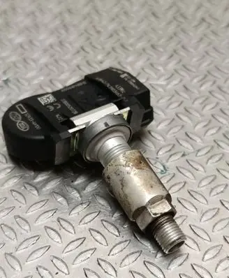 Hyundai H-1, Starex, Satellite Tire pressure sensor S180052040 529334H100 S180052072B
