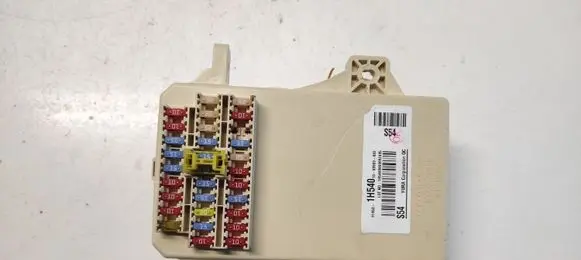 KIA Ceed Fuse box set 919501H54010 08909003 1H5400809092495