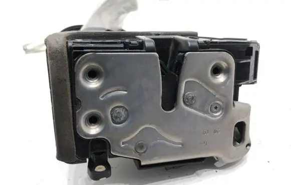 Front door lock