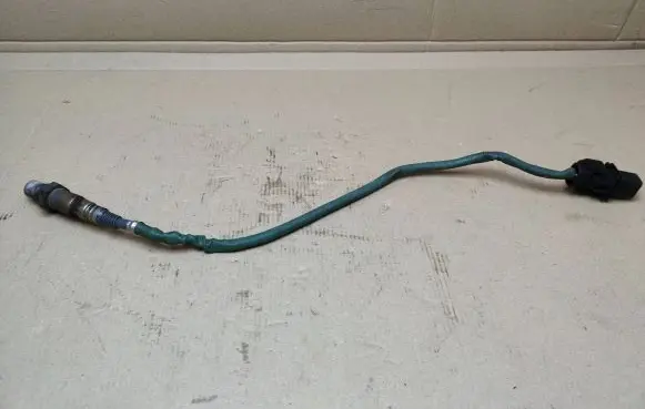 Mercedes-Benz ML W164 Lambda probe sensor 0035427018