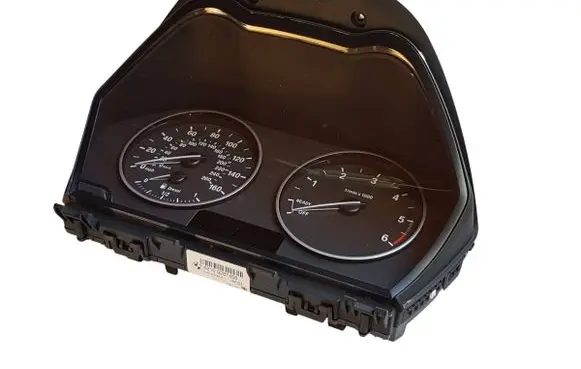 BMW 1 F20 F21 Speedometer (instrument cluster) 9287456 17649411 235997604