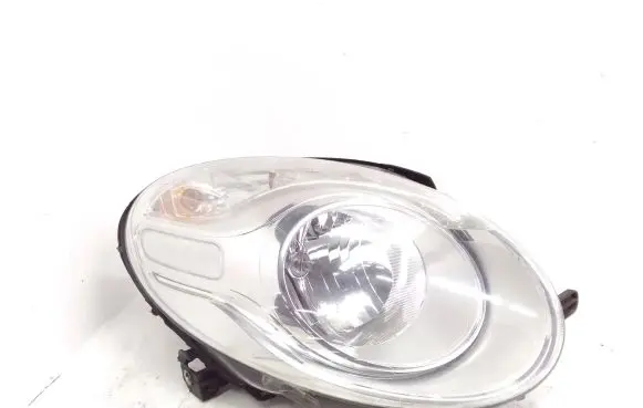 Fiat 500L Headlight/headlamp