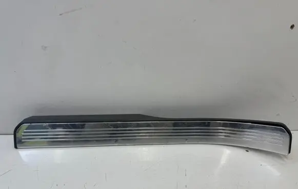 Mercedes-Benz S AMG W221 Rear sill trim cover A2216801735