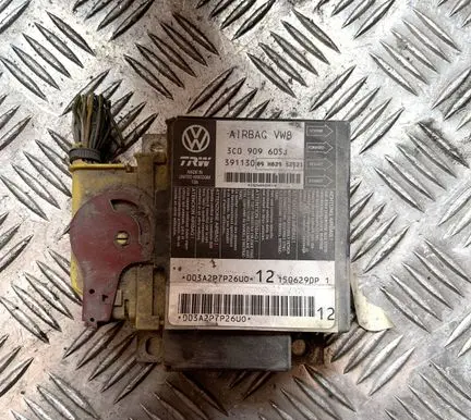 Volkswagen PASSAT B6 Airbag control unit/module 3C0909605J 391130 003A2P7P2600