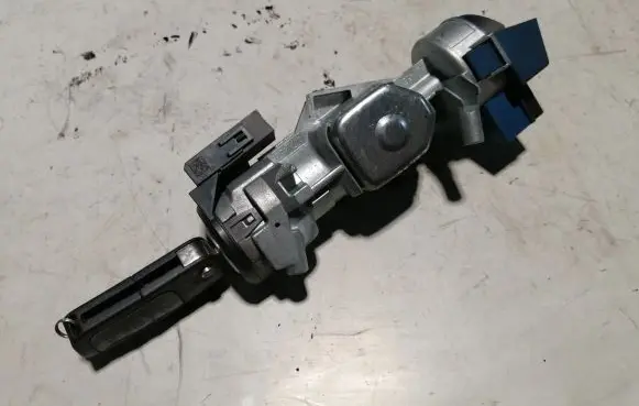 Ford S-MAX Ignition lock 3M513F880AD