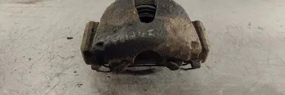 Opel Zafira A Front brake caliper