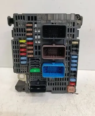 Citroen C4 II Picasso BSM Control unit 9810296180 BSMZ0301 31388558