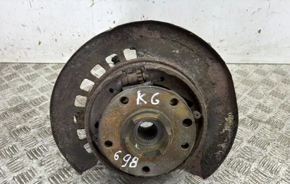 Audi Q7 4L Rear wheel hub