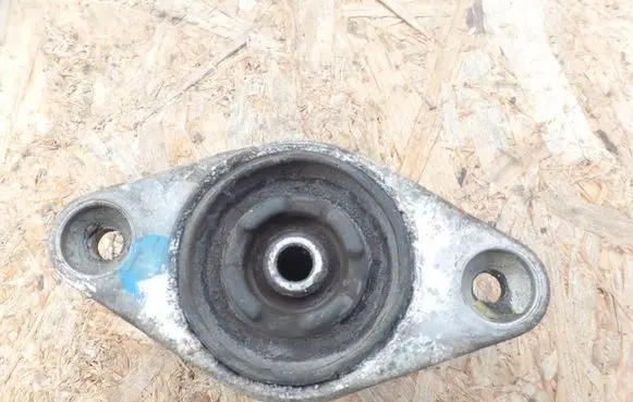 Audi A4 S4 B6 8E 8H Front shock absorber mounting bracket 8E0513353D