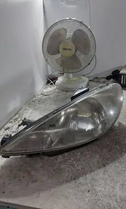 Peugeot 206 Headlight/headlamp 9632689380
