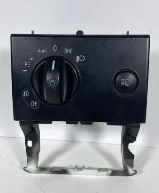 Mercedes-Benz Vito Viano W639 Light switch A6395450704 30010