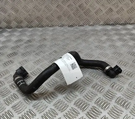Mercedes-Benz CLA C118 X118 Engine coolant pipe/hose A2475011064