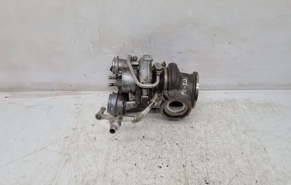 BMW 6 F12 F13 Turbo 7576985F04 7936471