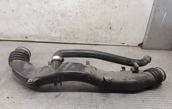 Ford Maverick Air intake duct part 