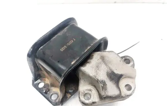 Citroen C4 I Engine mount bracket F437648629