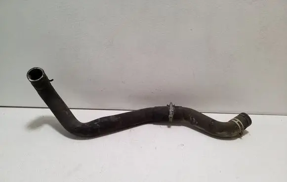 Nissan Pathfinder R51 Engine coolant pipe/hose