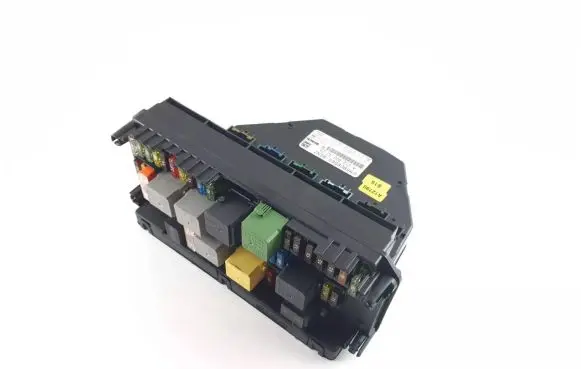 Mercedes-Benz E W212 SAM control unit A2129004225 A2129011307 A2129027408