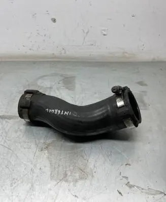 Intercooler hose/pipe