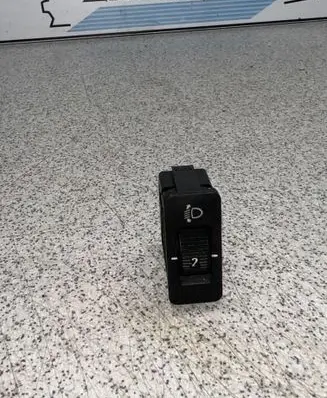 BMW 5 E39 Headlight level height control switch 8360460