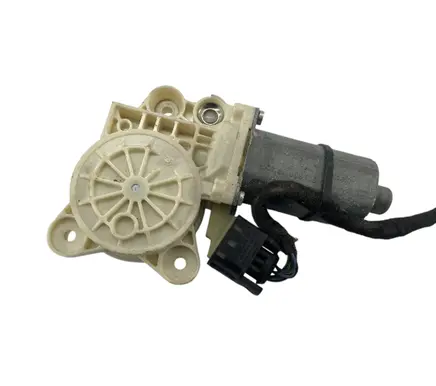 Mercedes-Benz E W211 Front door window regulator motor A2118202942