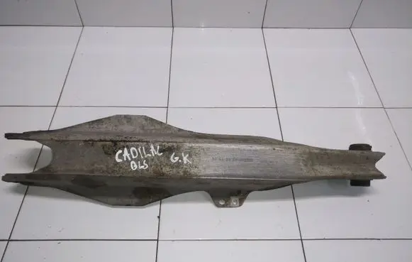 Cadillac BLS Rear upper control arm/wishbone