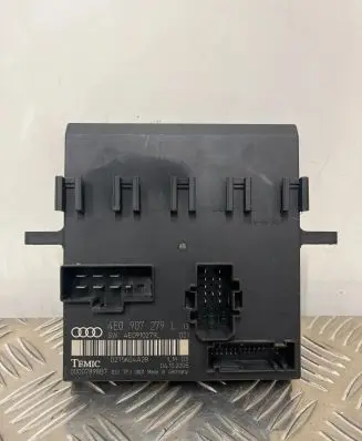 Audi A8 S8 D3 4E Comfort/convenience module 4E0907279L 00007898B7 4E0910279L