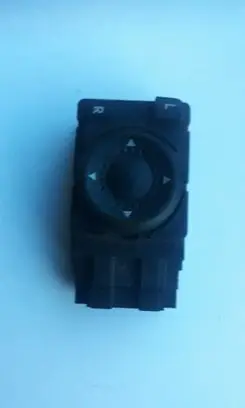 Volkswagen PASSAT B5.5 Wing mirror switch