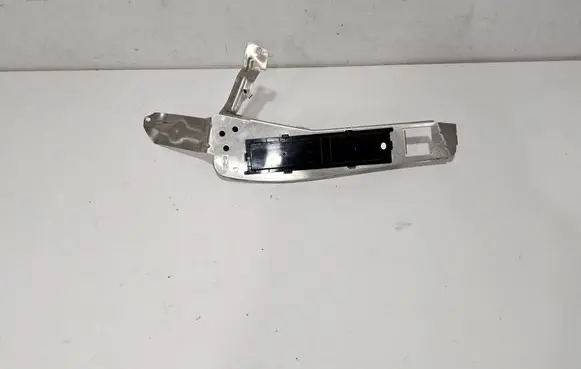 Chevrolet Corvette C8 Aerial antenna amplifier 84734245 85547220