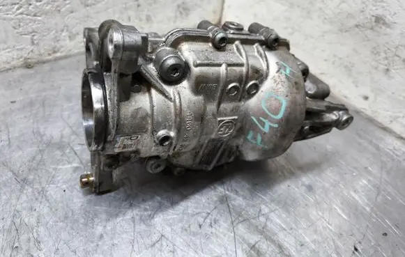 BMW X1 F48 F49 Gearbox transfer box case 