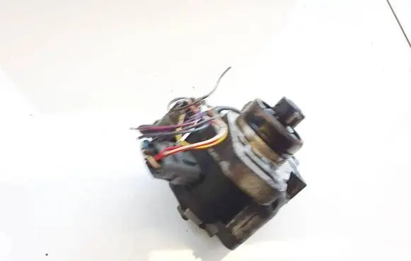 Mazda 323 Spark distributor t2t57371