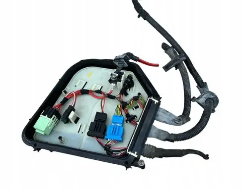 BMW 5 GT F07 Fuse box cover 7555153