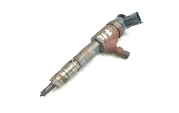 Peugeot 2008 I Fuel injector 0445110566