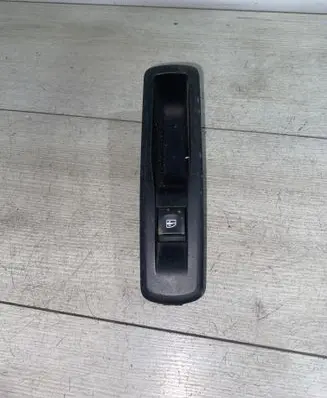Renault Laguna III Electric window control switch 82944002R