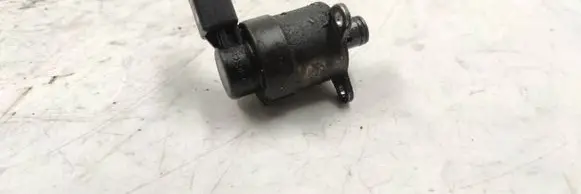 BMW 5 E60 E61 Fuel pressure sensor 11495