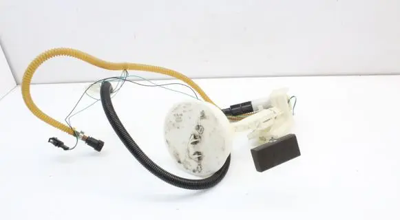 Audi TT Mk1 In-tank fuel pump 8L9919673P