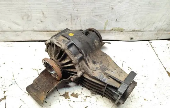 Audi A6 S6 C6 4F Rear differential 01R525053