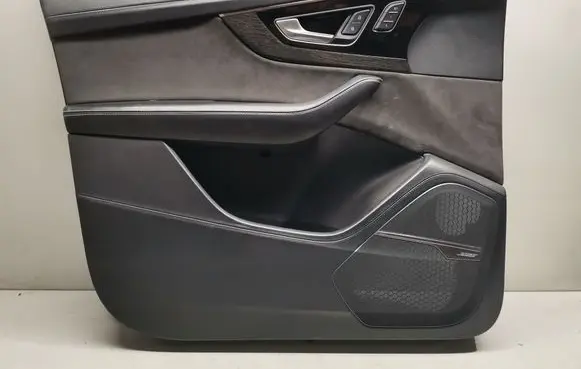 Audi Q7 4M Front door card panel trim 4M1868017