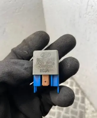 Hyundai Tucson JM Other relay 952253a100