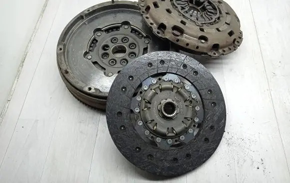 Ford Mondeo MK IV Clutch set kit 8g916477ac 8G917550C1A 8g917563ac
