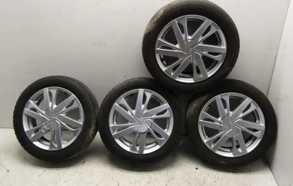 Toyota Aygo AB40 R16 alloy rim 42611-0H040