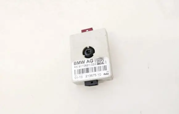 BMW 3 E90 E91 Antenna control unit 911062103 213675-10