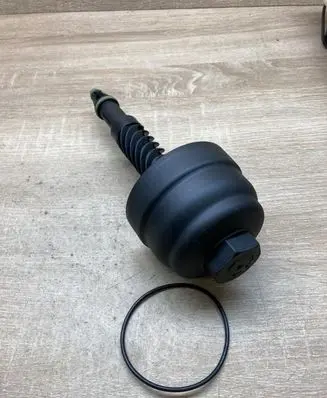 BMW 5 F10 F11 Oil filter cover 6740326169