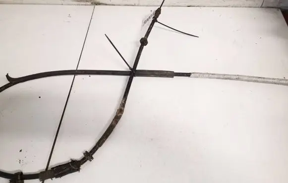 Handbrake/parking brake wiring cable