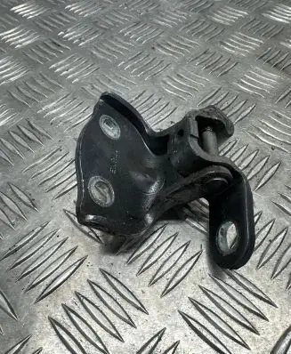 Hyundai Santa Fe Rear door upper hinge 120075