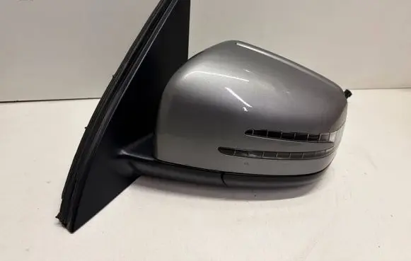 Mercedes-Benz ML W166 Front door electric wing mirror 